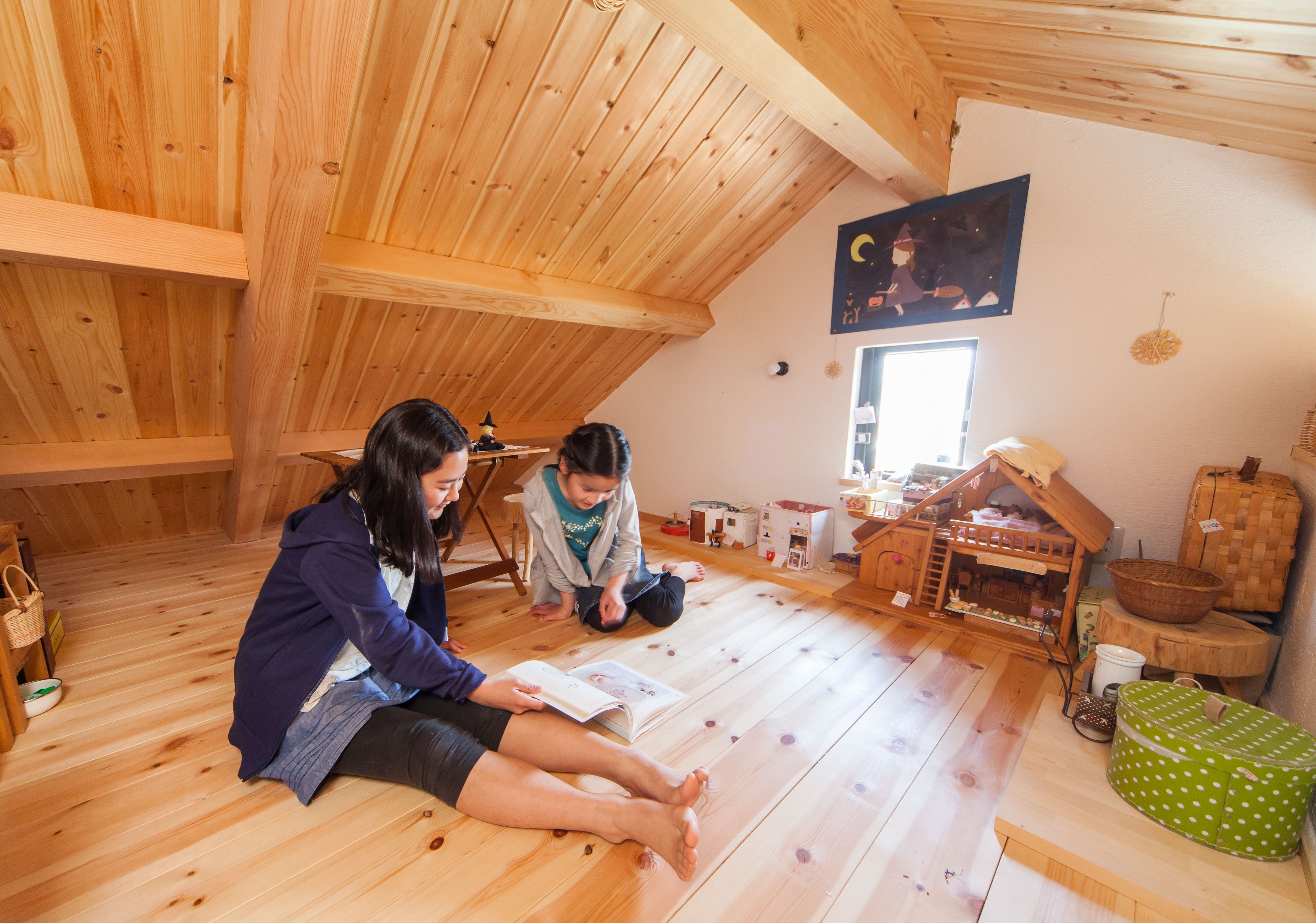 小屋裏収納スペースを楽しむ 画像