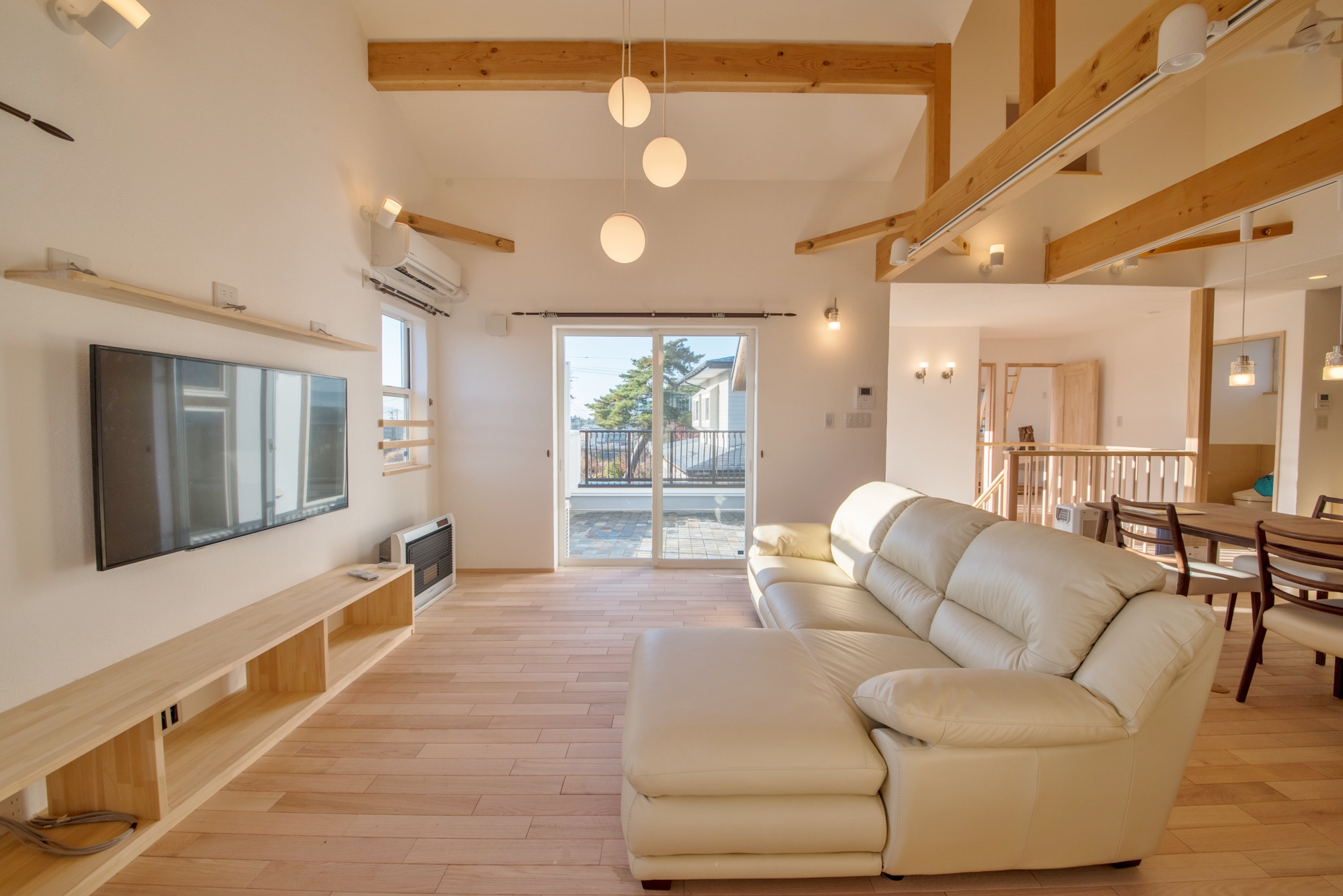 室内の見えない空気を見える化 画像