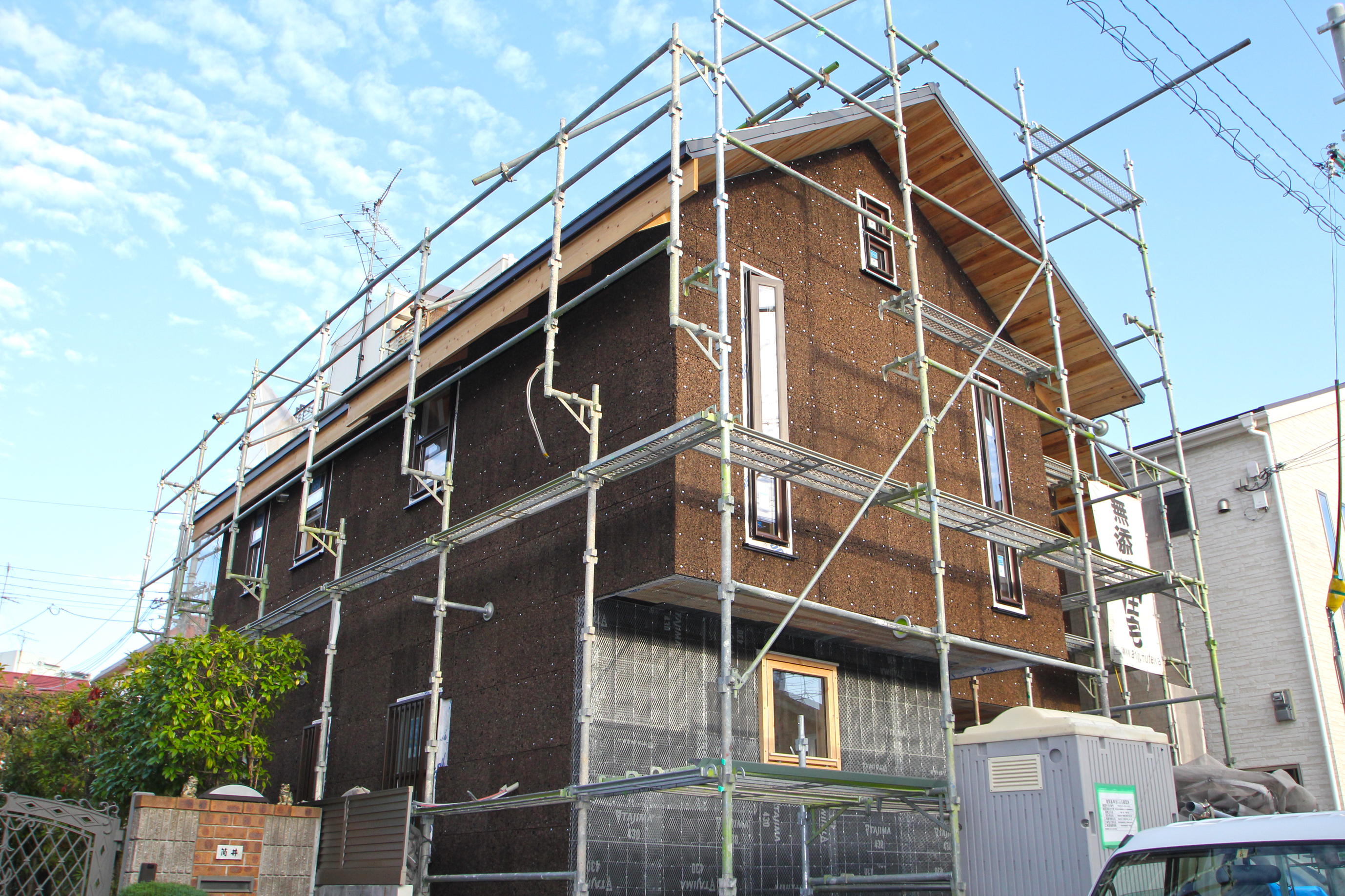 見えないところも無添加です～炭化コルク～ 画像