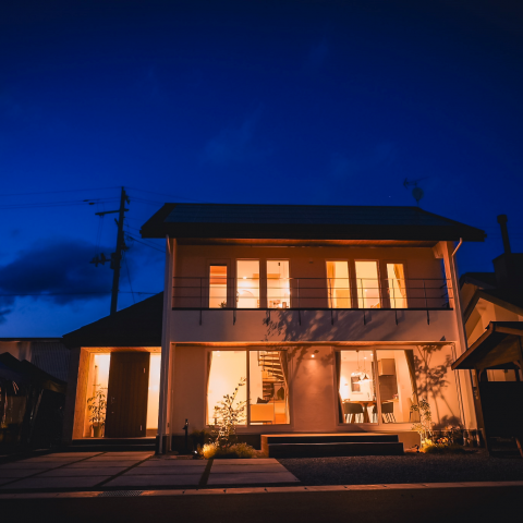 夜の景色と昼の景色 アイキャッチ画像