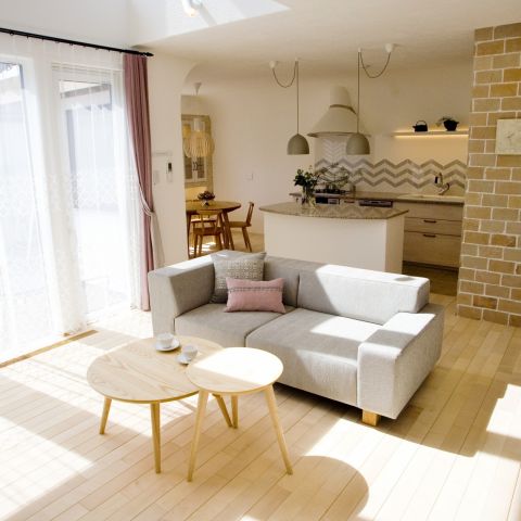 快適空間⑤「高屋敷展示場～自然素材だけでつくる美しいリビング～」 アイキャッチ画像