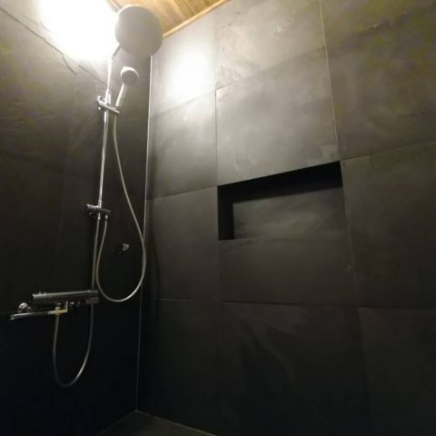 洞窟みたいな在来浴室 アイキャッチ画像