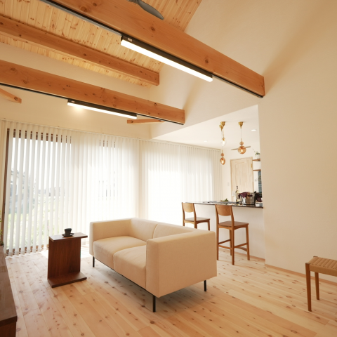 静かでゆったりした時間が流れる、ぐるぐる回遊動線の26坪3ＬＤＫの平屋 アイキャッチ画像