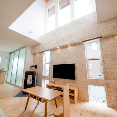 自然素材で建てる家のぬくもり アイキャッチ画像