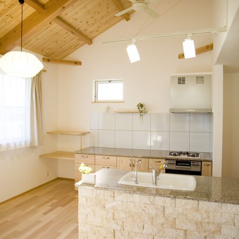 キッチン施工例紹介！！ アイキャッチ画像