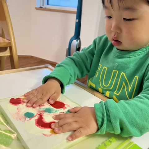 えのぐDeアート　あと1組様！ アイキャッチ画像