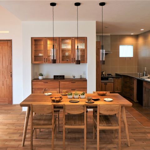 赤ちゃんがなめても大丈夫！安心安全な塗料とは？ アイキャッチ画像