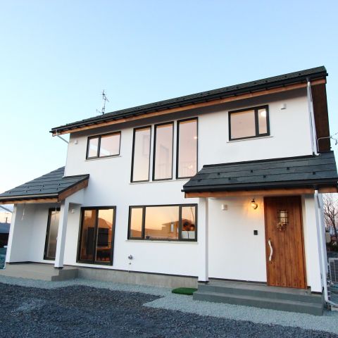 子どもがのびのび育つ、やさしい空気のお家 アイキャッチ画像